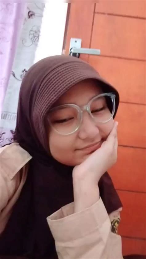 bokep pramuka|Bokep Indo Jilbab SMA Pramuka Disekap Full Video